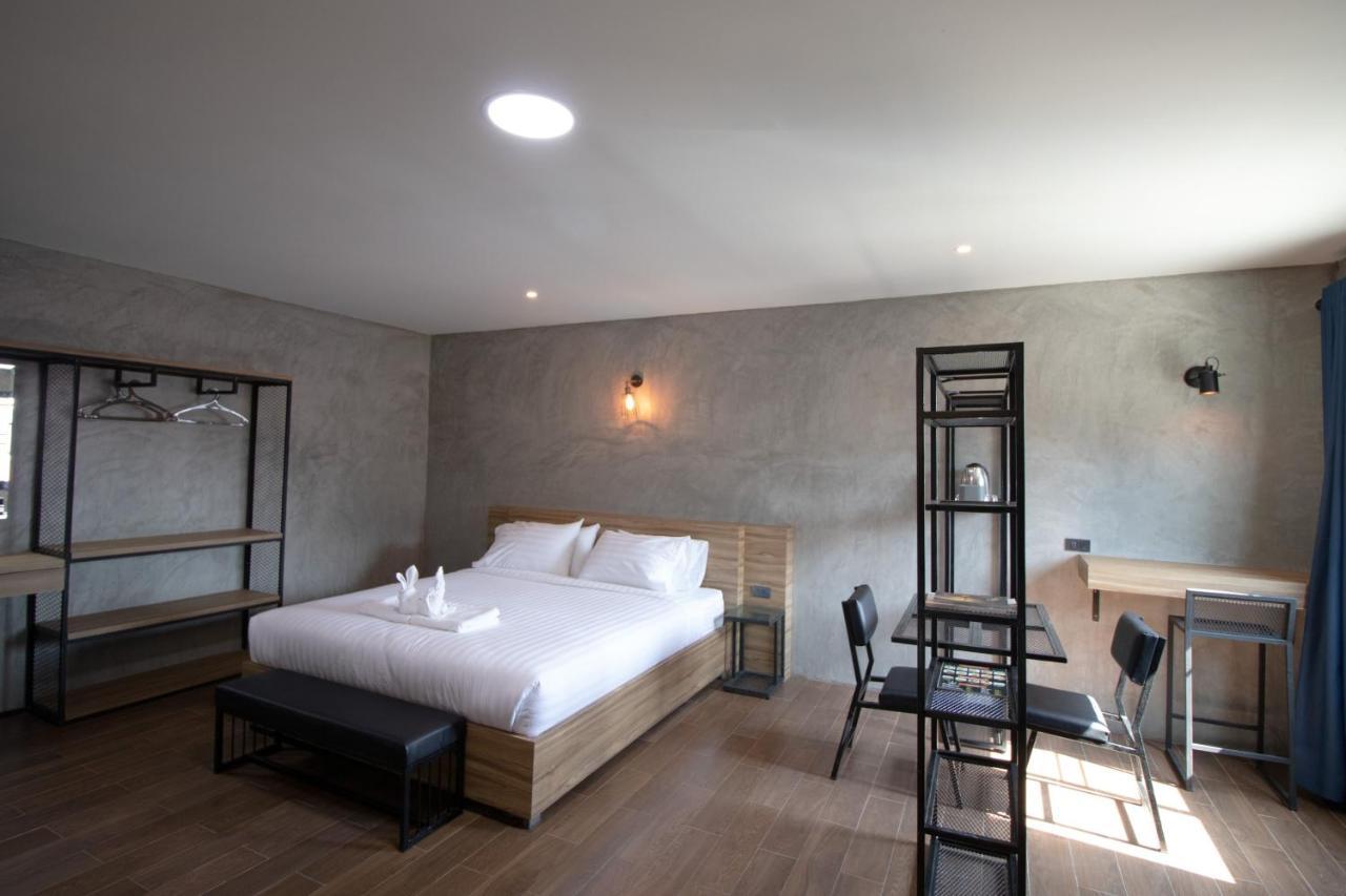 Rabbit Hotel Phimai Exterior foto